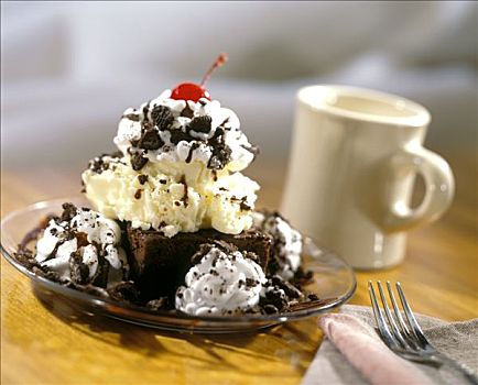 核仁巧克力饼,圣代冰淇淋