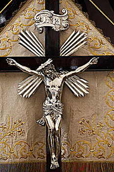 耶稣十字架,深红色,阿普利亚区