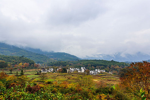 皖南山乡田园风光