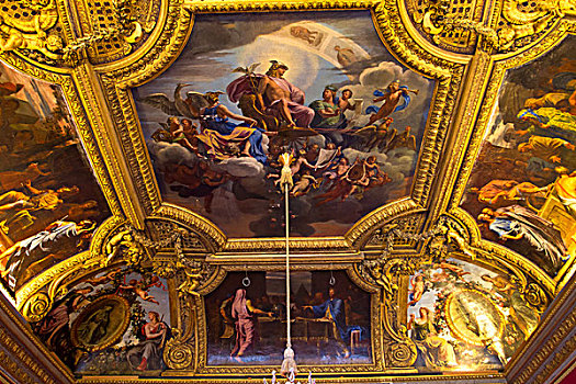 凡尔赛宫屋顶的壁画