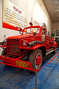 老式消防车