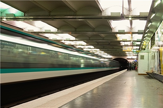 地铁,巴黎