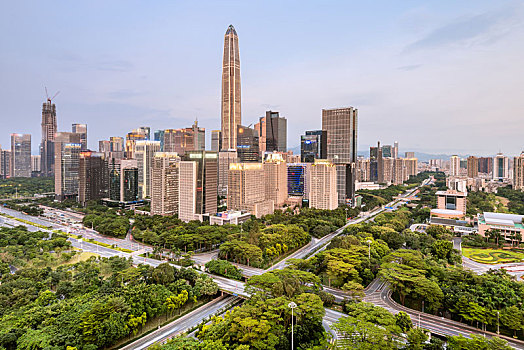 中国广东深圳cbd建筑和道路立交桥夜景