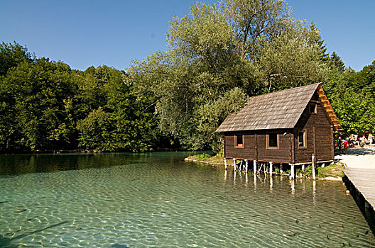 小屋,码头,湖岸,湖,十六湖国家公园,克罗地亚