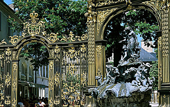 镀金,熟铁,栏杆,喷泉,斯坦尼斯瓦夫广场,广场,洛林,法国