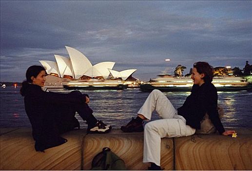 女青年,坐,女人,正面,剧院,夜光,圆形码头,悉尼,澳大利亚