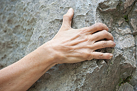 手,登山者,攀登,紧握,石头,攀岩,意大利,欧洲