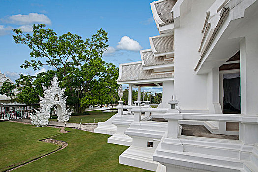 泰北清莱白庙又叫,龙昆寺,灵光寺或白龙寺,wat,rong,khun