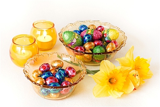 复活节装饰,黄色,玻璃碗,巧克力蛋