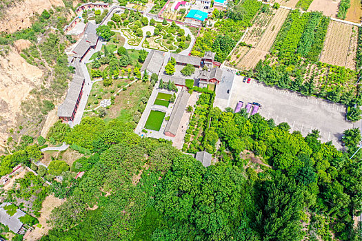 航拍河南巩义石窟寺（巩县石窟）
