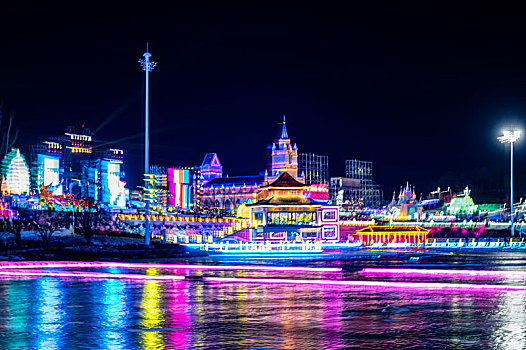 2021-2022中國長春冰雪新天地夜景 