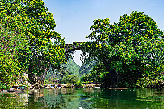 阳朔遇龙河富里桥