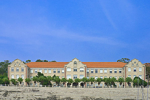 厦门大学