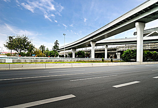 机场高速公路
