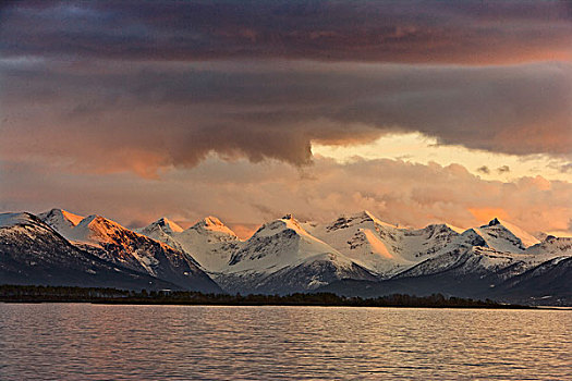 山脉,冬天,日落,挪威