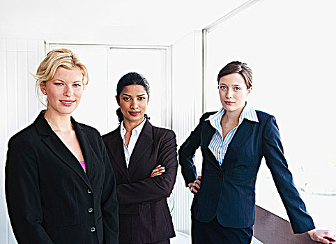 三个,职业女性,办公室