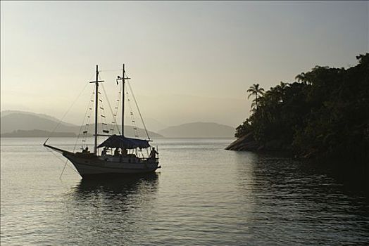 游船,纵帆船,海岸,靠近,巴西