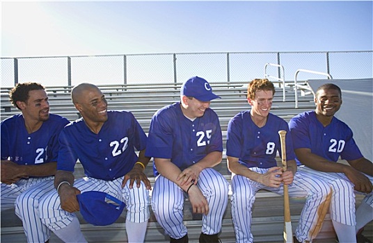 棒球队,坐,长椅,站立,竞争,棒球赛,笑,正面,逆光