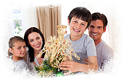 高兴,小男孩,装饰,圣诞树,家庭