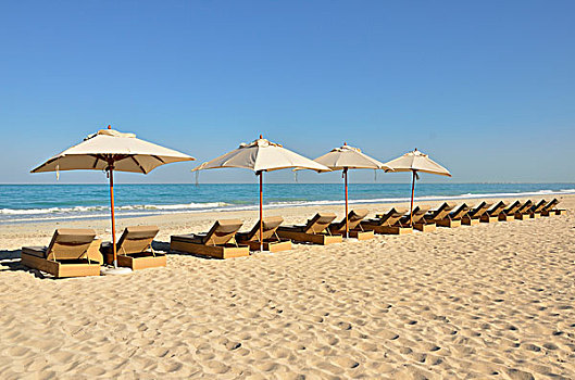 太阳椅,遮阳伞,海滩,公园,凯悦酒店,岛屿,阿布扎比,阿联酋,阿拉伯半岛,东方,亚洲