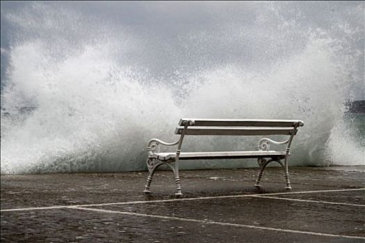 长椅,正面,巨大,波浪,码头,墙壁,克罗地亚