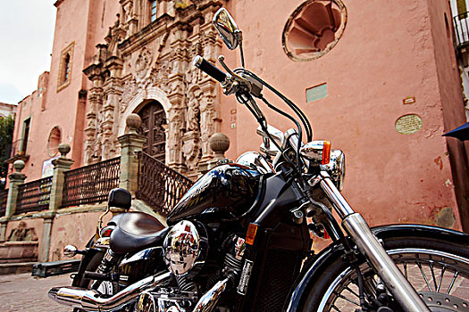 瓜纳华托,墨西哥,摩托车,正面,教堂