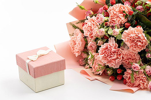 母亲节送给母亲的鲜花和礼物