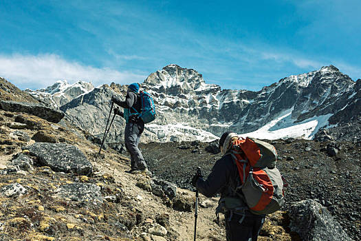 攀登者,团队,走,向上,岩石,小路,爬山,背包,杆,山谷,冰河