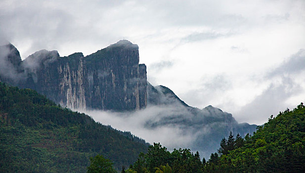 峡谷风光