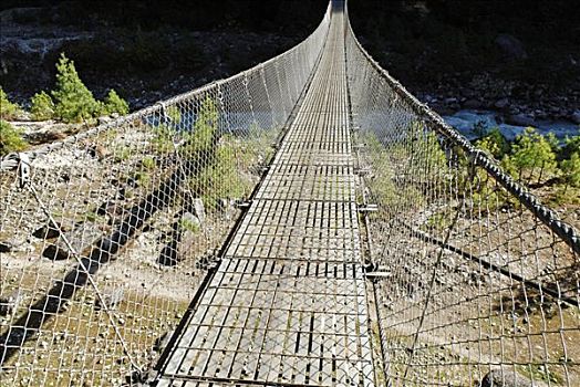 钢铁,吊桥,山谷,昆布,萨加玛塔国家公园,尼泊尔,亚洲