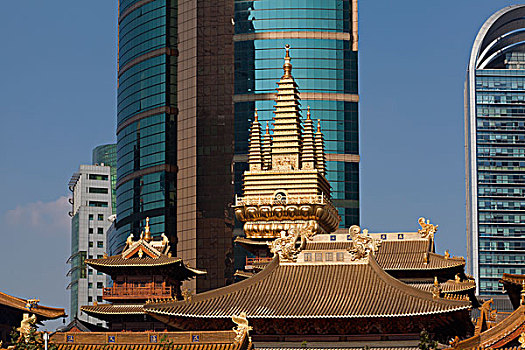 上海静安寺屋檐