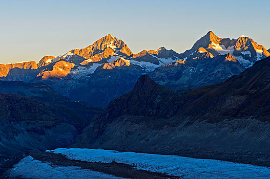 日出,顶端,凹,策马特峰,瓦莱,瑞士,欧洲