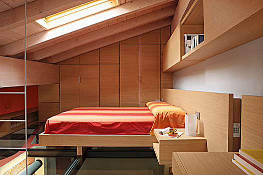 卧室,阁楼,风情,木质,柜子,双人床,橙色,床上用品