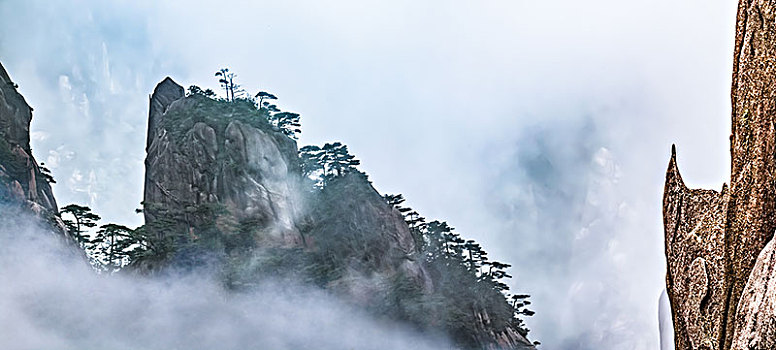 安徽省黄山市黄山风景区天海大峡谷自然景观