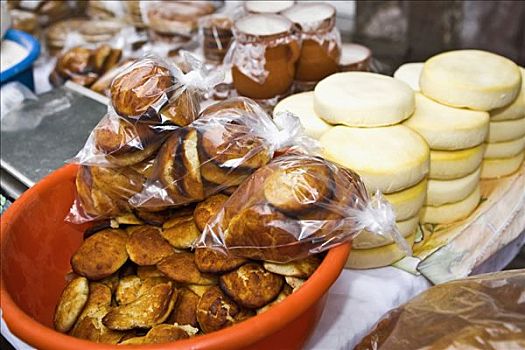 面包,堆积,奶酪,市场货摊,萨卡特卡斯州,墨西哥