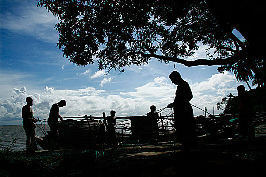 剪影,渔民,忙碌,工作,堤岸,河,达卡,孟加拉,七月,2009年