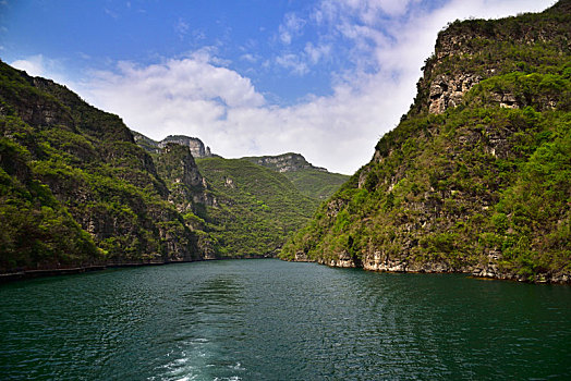 北方三峡,河南焦作市博爱县青天河景区