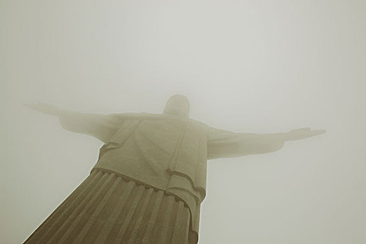 仰视,耶稣,救世主,雕塑,雾,科尔科瓦多,里约热内卢,巴西