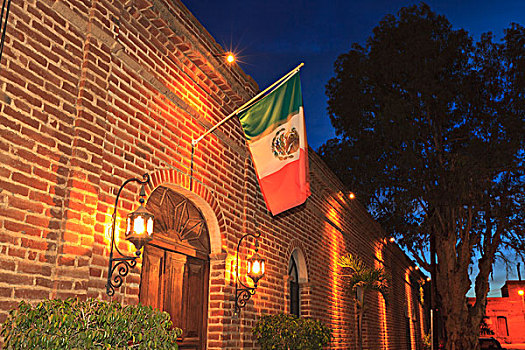 墨西哥国旗,高处,入口,建筑,市区,北下加利福尼亚州,墨西哥