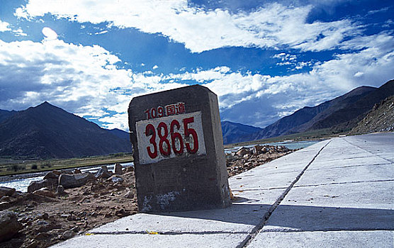 西藏青藏公路