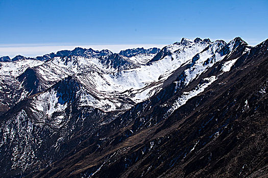 四川阿坝州小金四姑娘山