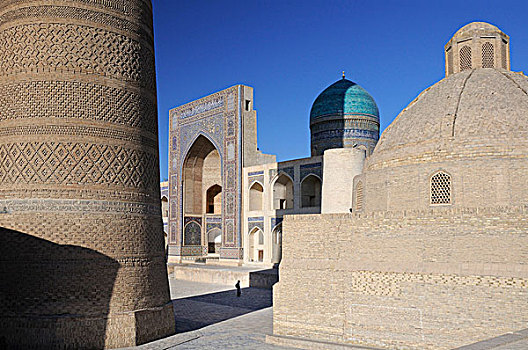 乌兹别克斯坦,布哈拉,剪影,正面,尖塔,前景