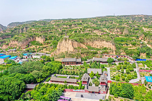 航拍河南巩义石窟寺,巩县石窟