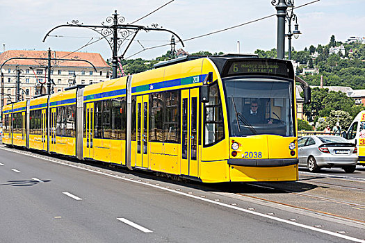 電動公交車在匈牙利首都布達佩斯