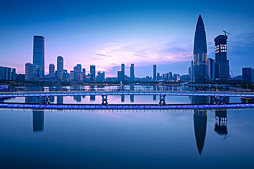 中国广东深圳南山后海湾都市夜景