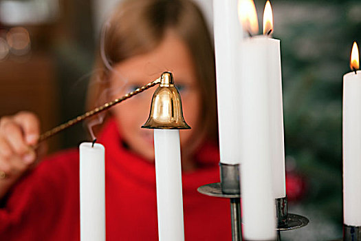 孩子,灭火,圣诞节,蜡烛,正面,圣诞树
