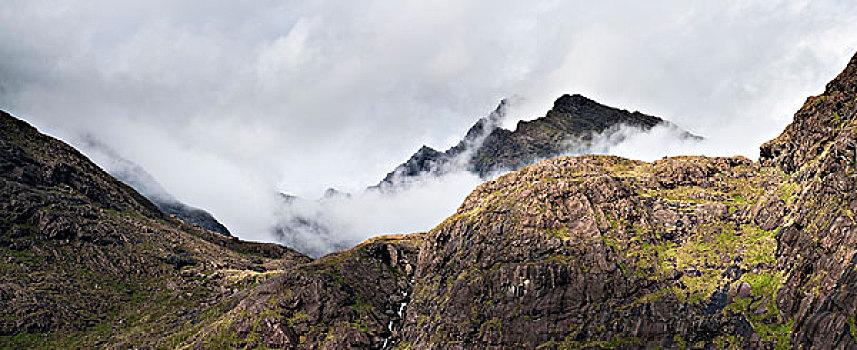 瀑布,顶峰,库林丘陵,后面,斯凯岛,苏格兰,英国,欧洲