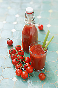 番茄汁,西红柿茎