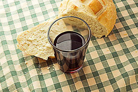 红酒杯,面包