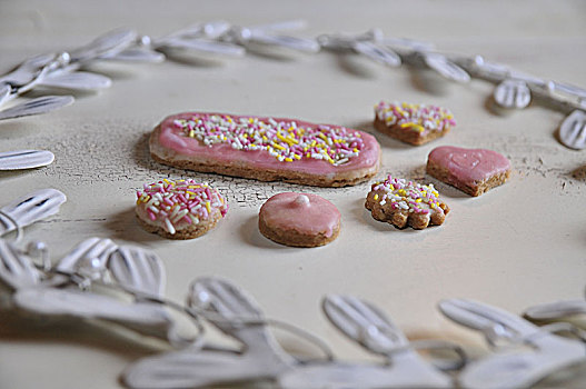 饼干,粉色,软糖,彩色,细砂糖,白色,金属,花环
